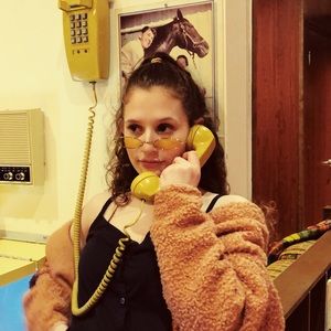 Meet your Posher, Anna